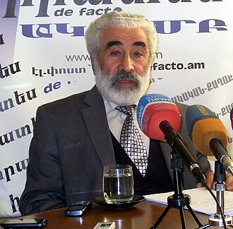 Ստամբոլցյան Խաչիկ