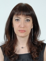 Կարապետյան Նաիրա
